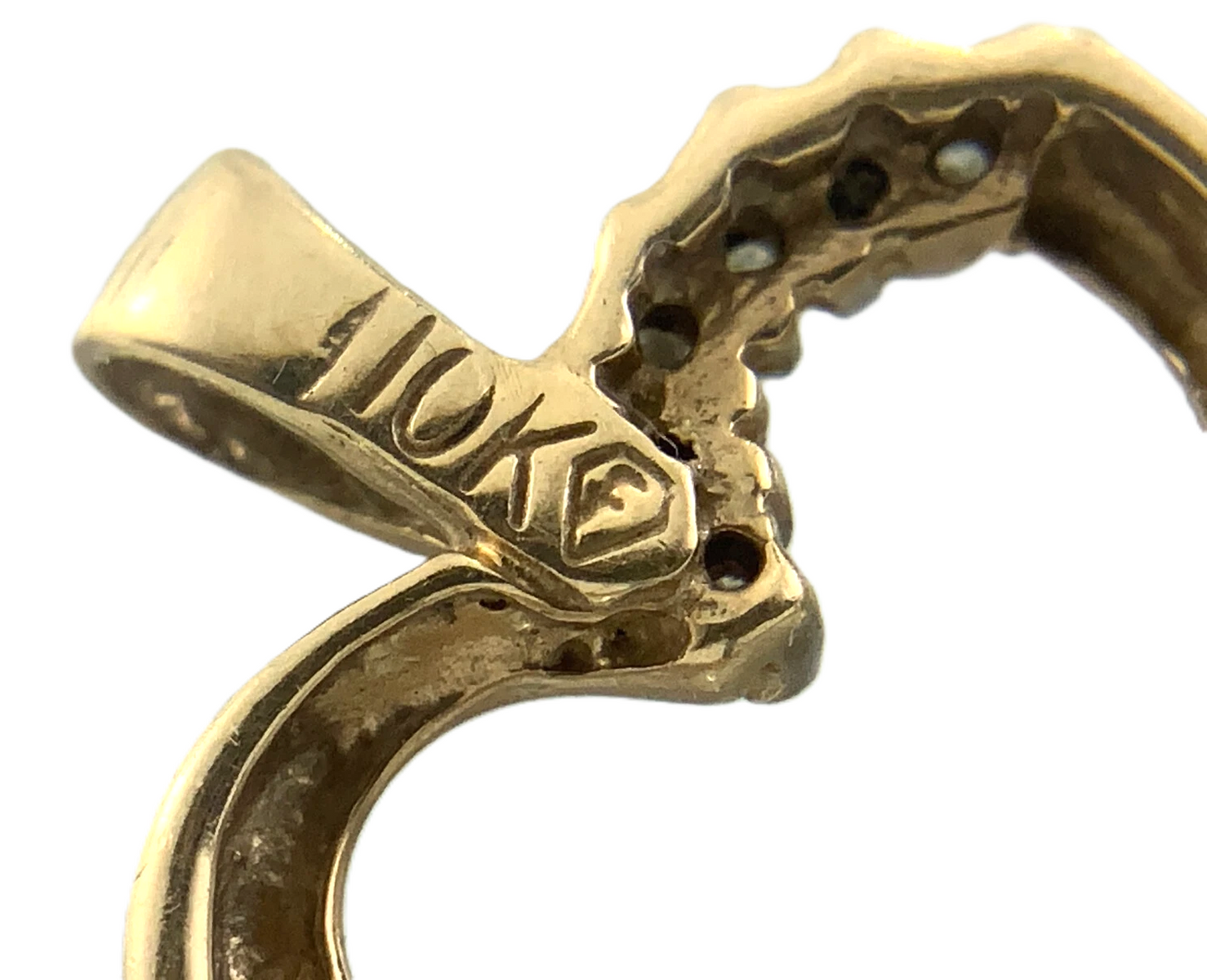 10K Yellow Gold Diamond Heart Pendant Beautiful Love Charm AU018