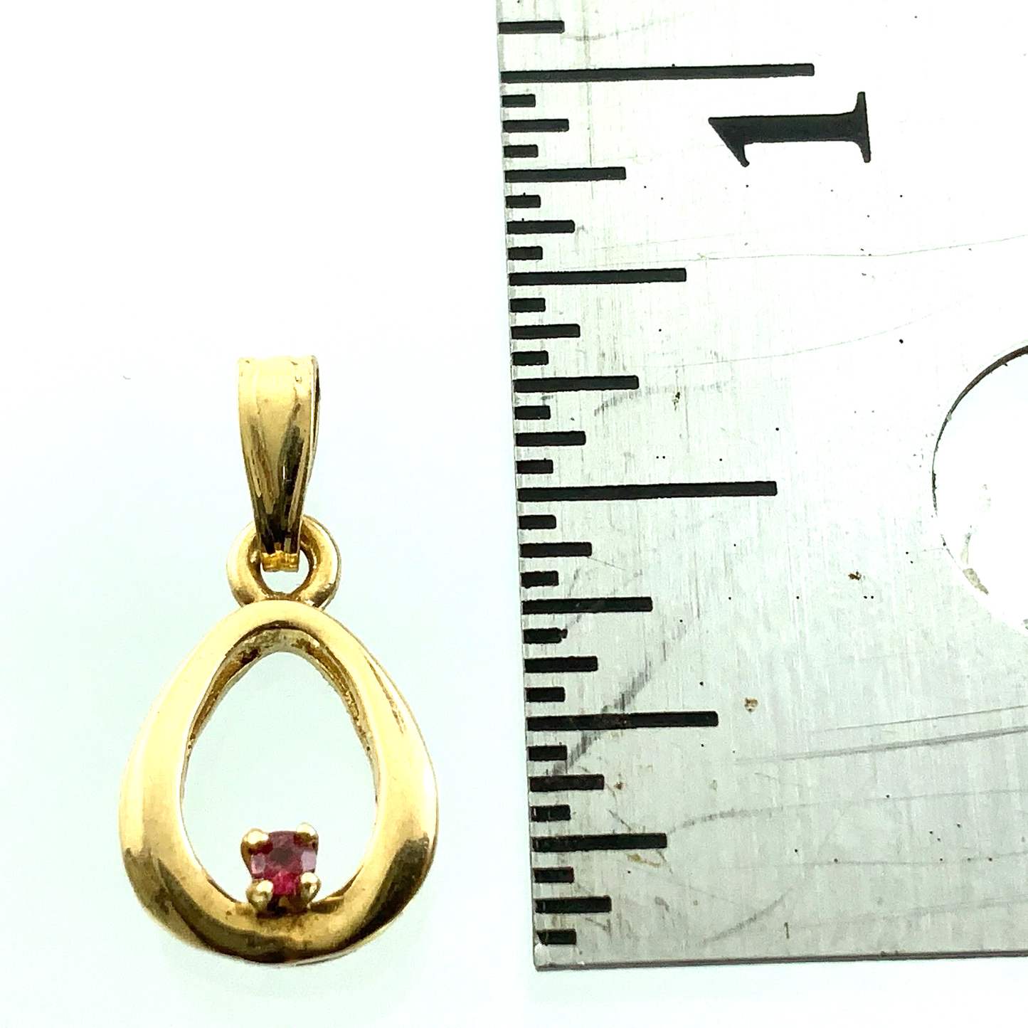 10K Yellow Gold Elegant Teardrop Pendant Charm AU034