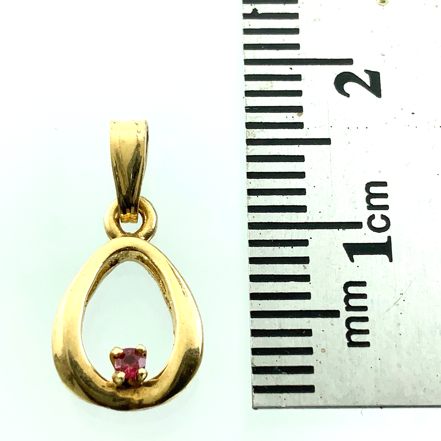 10K Yellow Gold Elegant Teardrop Pendant Charm AU034