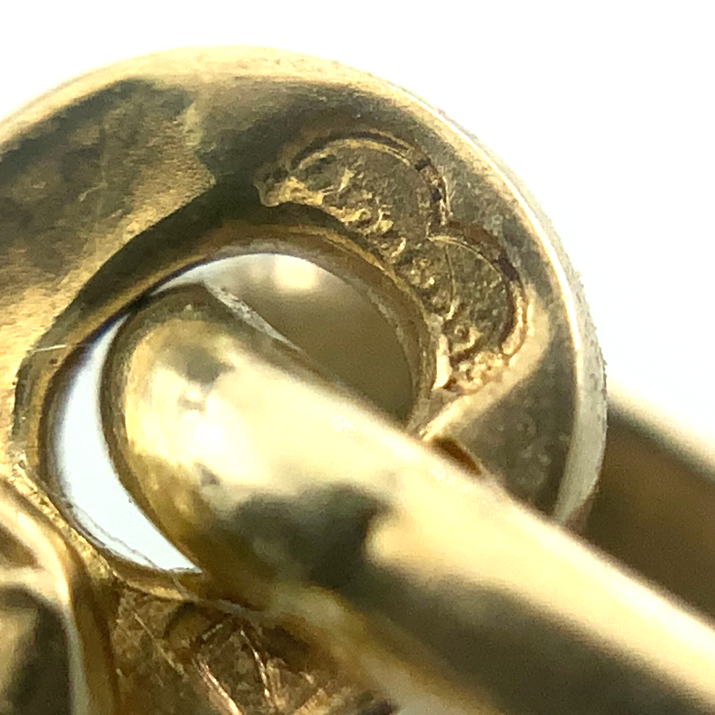 10K Yellow Gold Crucifix Pendant Jesus On The Cross Religious Charm AU070