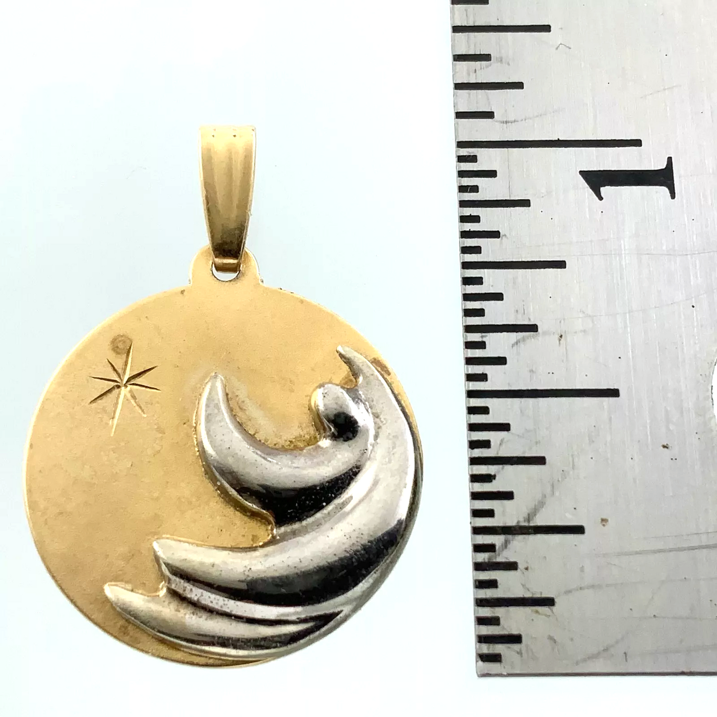 10K Yellow Gold Two Tone Moon and Star Pendant Charm AU071
