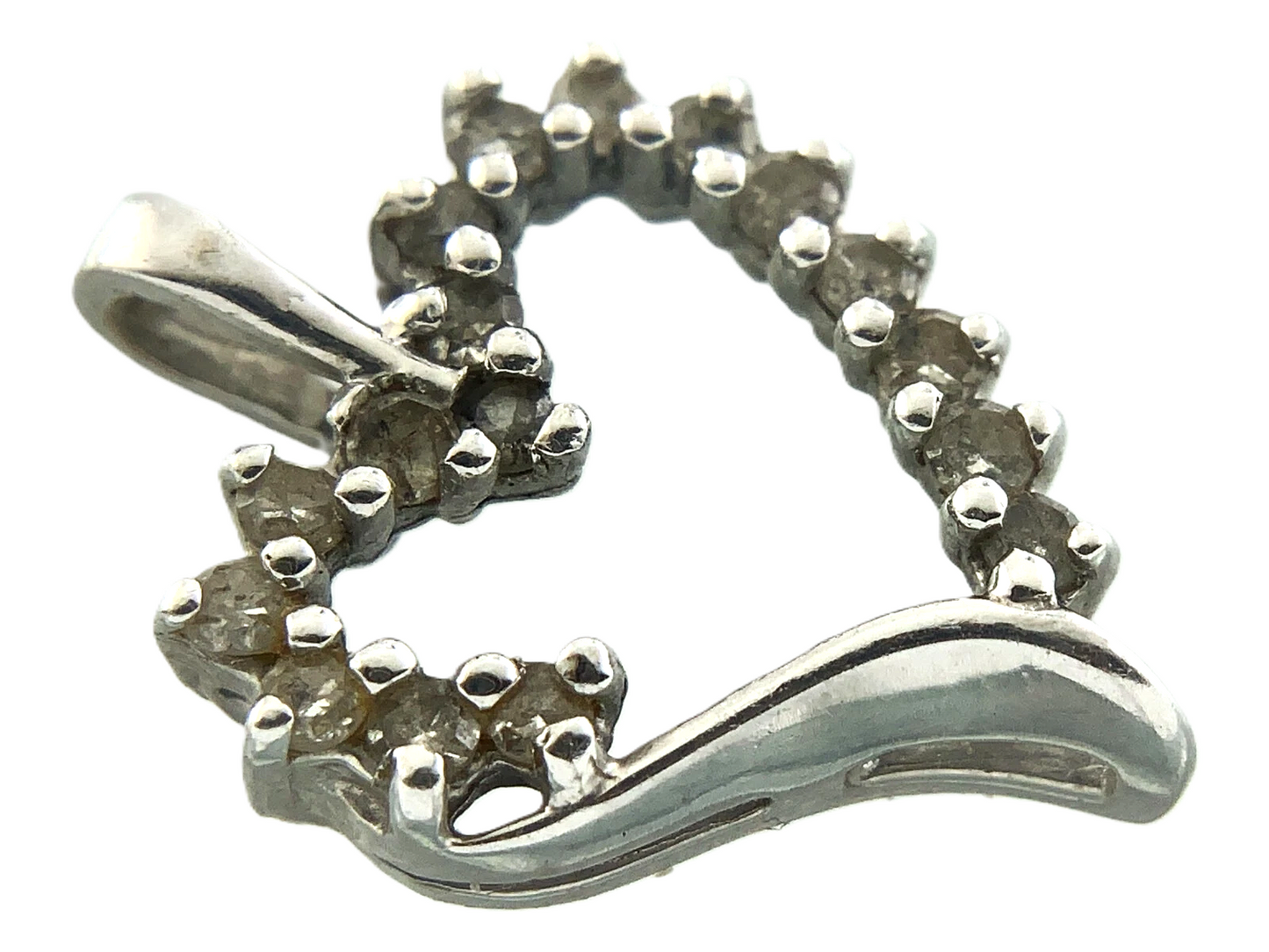 10K White Gold Heart Pendant Symbol of Love Charm AU082