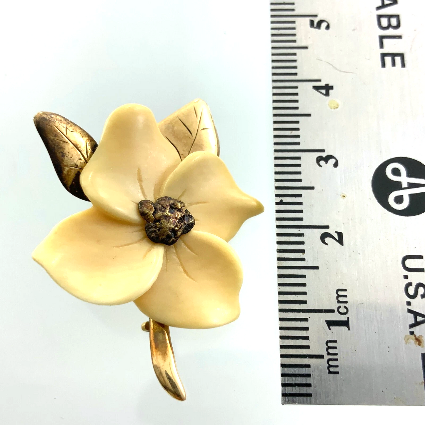 Vintage Magnolia Flower Brooch 10K Yellow Gold Tested AU101