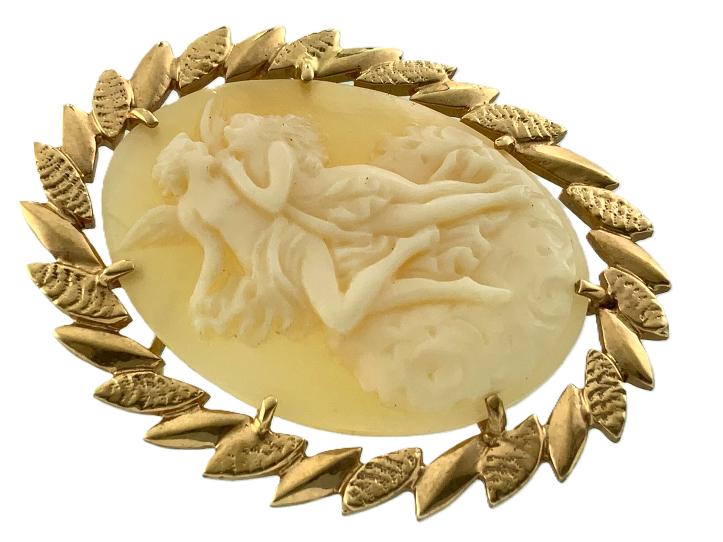 Antique Cameo Brooch 10K Yellow Gold Leaf Border Beautiful Angels AU103