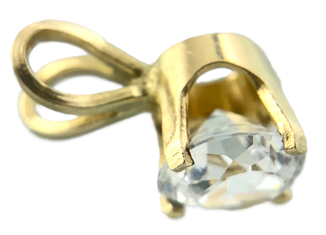 10K Yellow Gold Solitaire Necklace Pendant Rabbit Ear NOT DIAMOND AU111