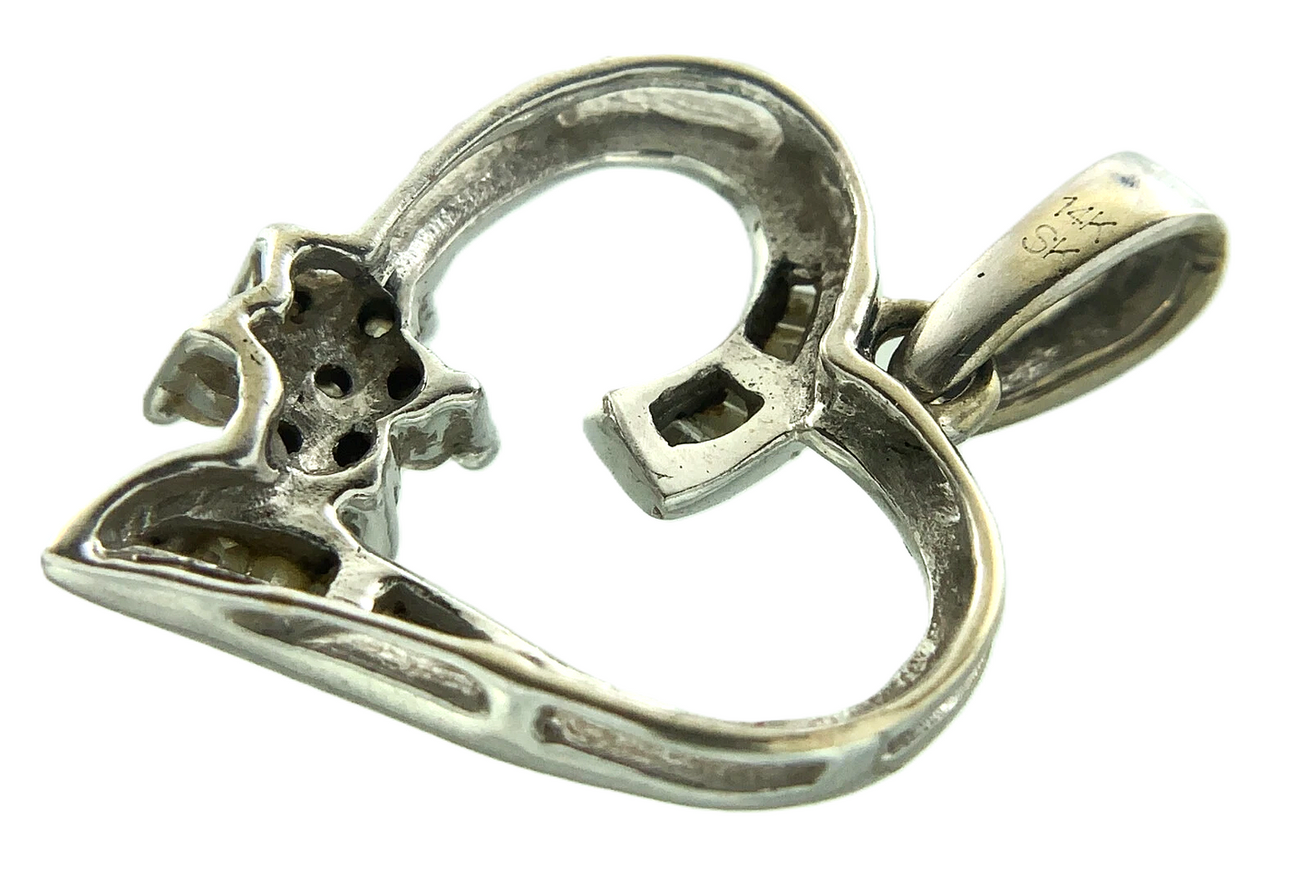 14K White Gold Diamond Snowflake Heart Pendant Charm AU135