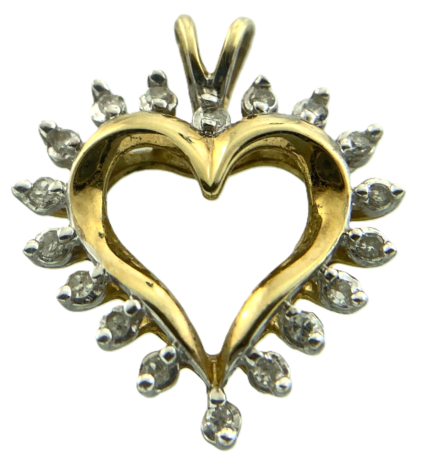 Beautiful 10K Yellow Gold Diamond Heart Pendant Charm AU143
