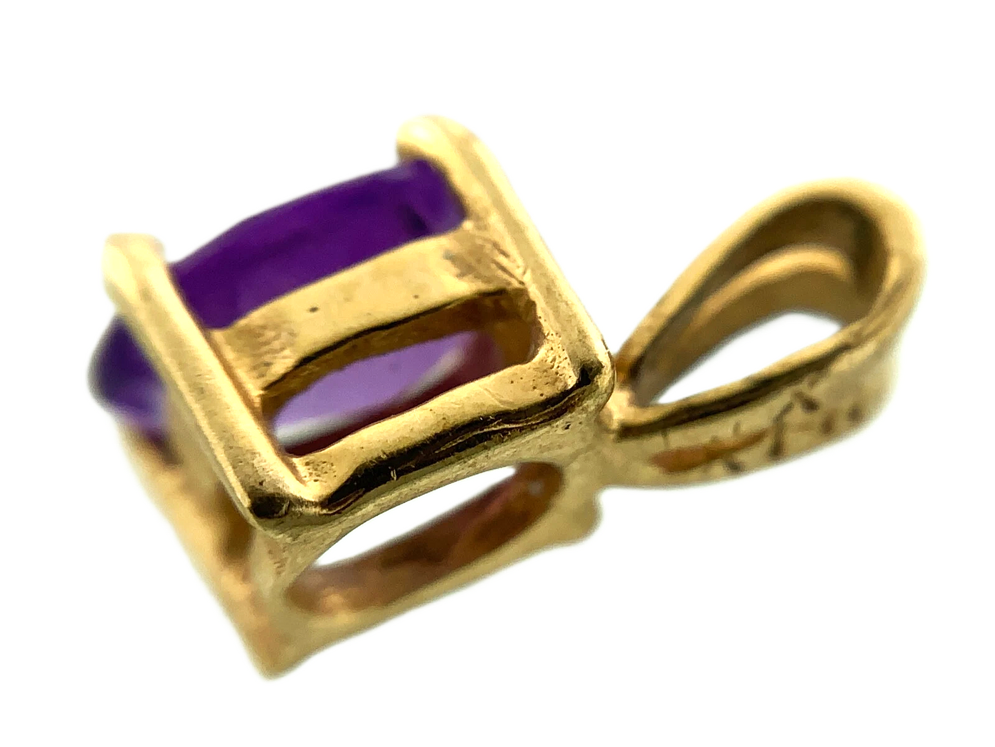 14K Yellow Gold Solitaire Pendant Purple Gemstone Charm AU147
