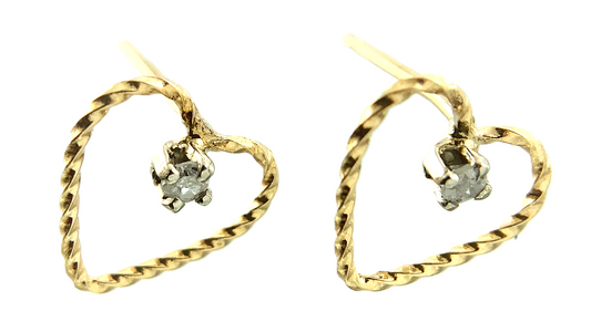 10K Yellow Gold Beautiful Heart Stud Earrings AU177