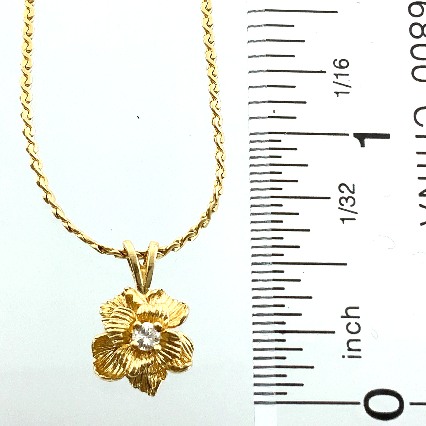 14K Yellow Gold Tested Flower Pendant and S Link Chain Necklace ECCO AU181