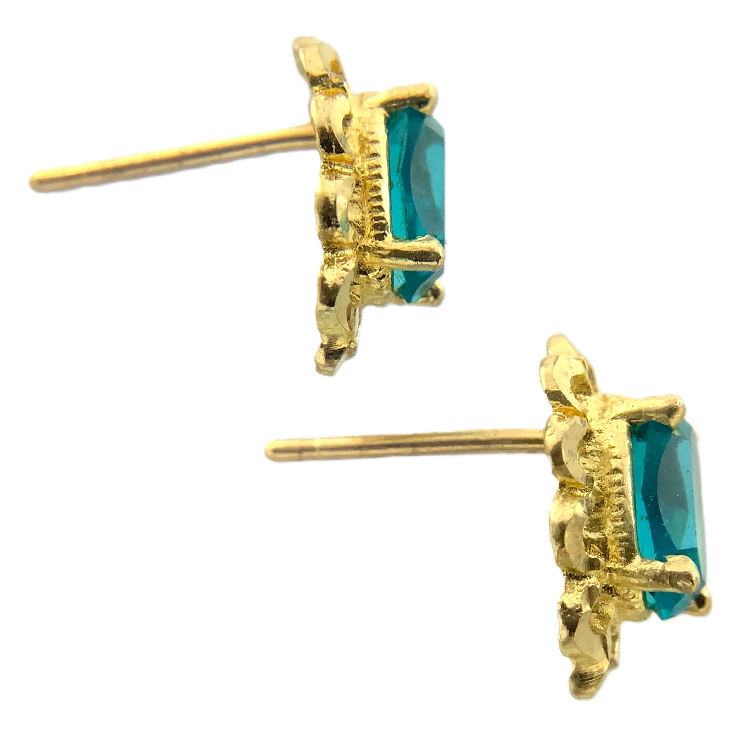 10K Yellow Gold Aqua Blue Rhinestone Scalloped Stud Earrings AU193