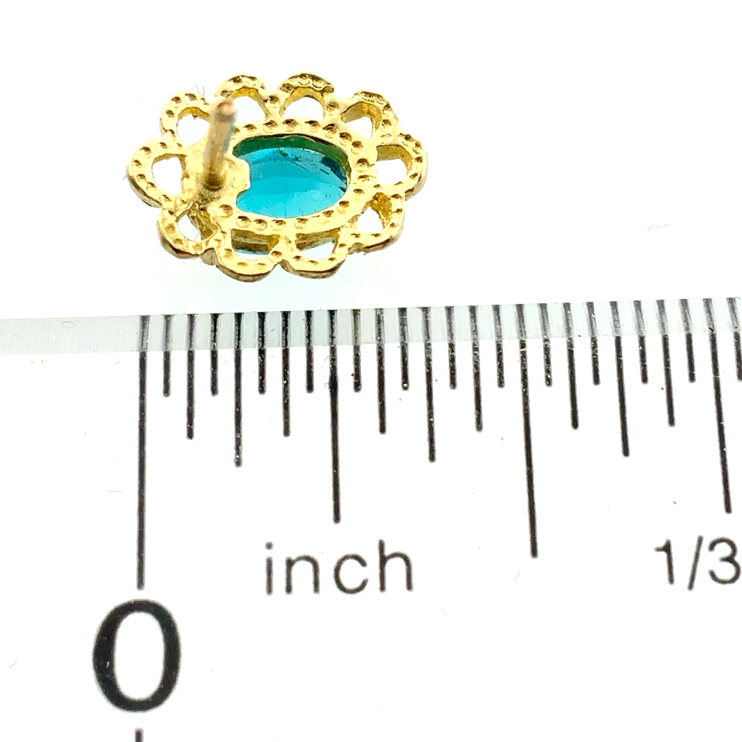 10K Yellow Gold Aqua Blue Rhinestone Scalloped Stud Earrings AU193