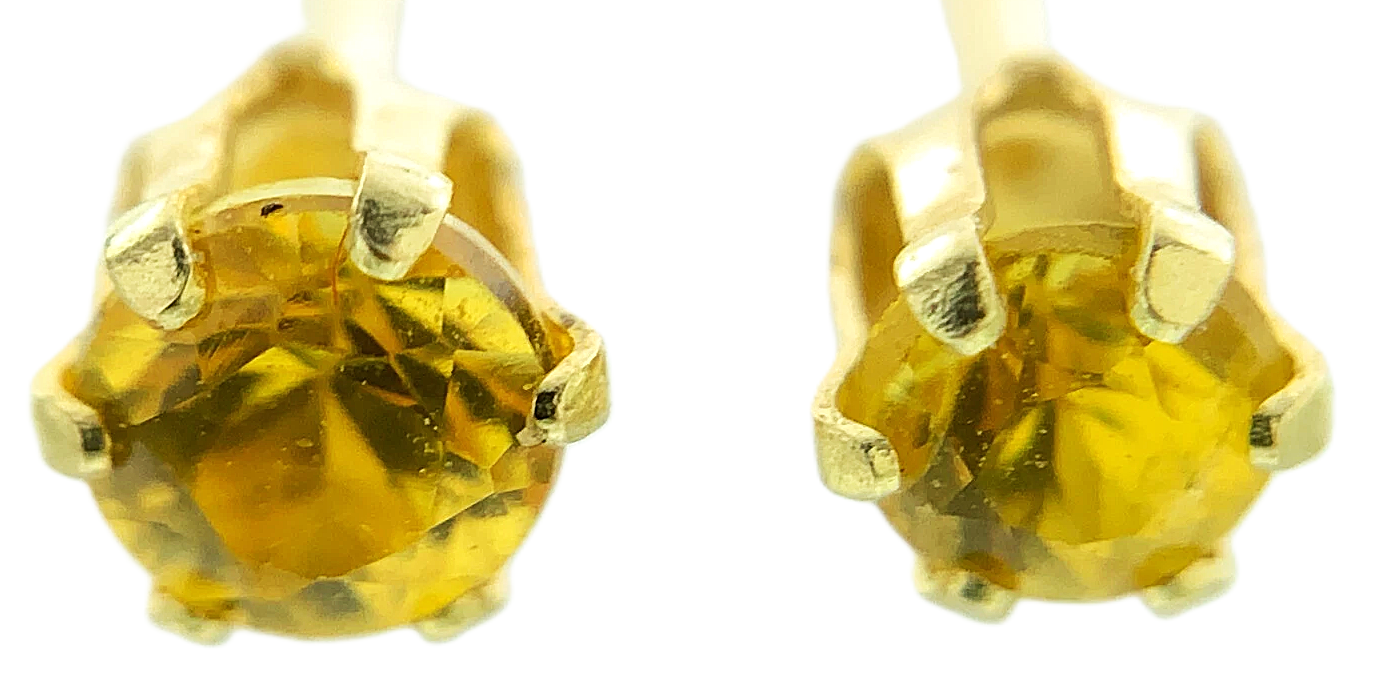 14K Yellow Gold Yellow Sapphire Stud Earrings AU203