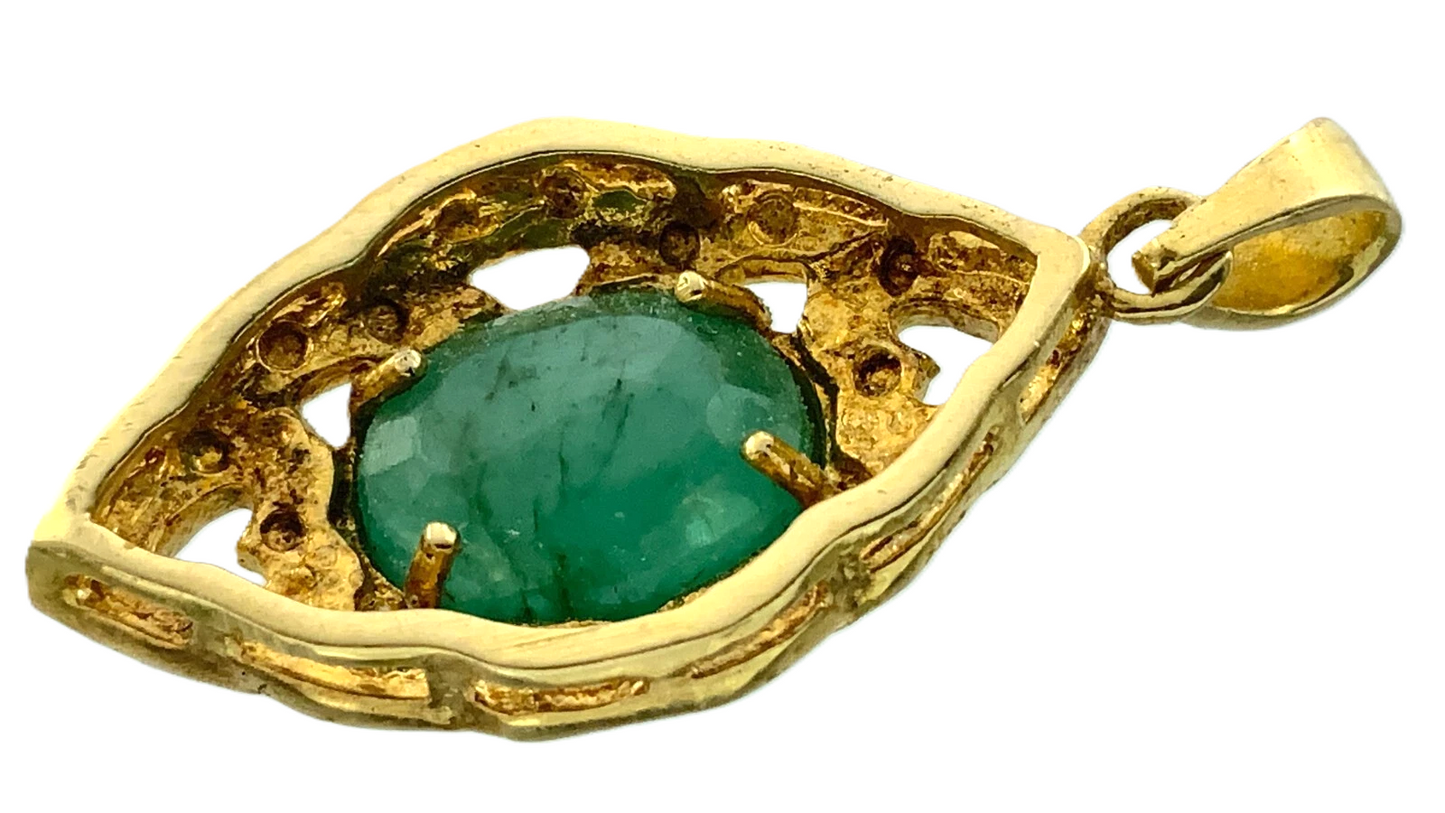 18K Yellow Gold Jade Stone Pendant AU208