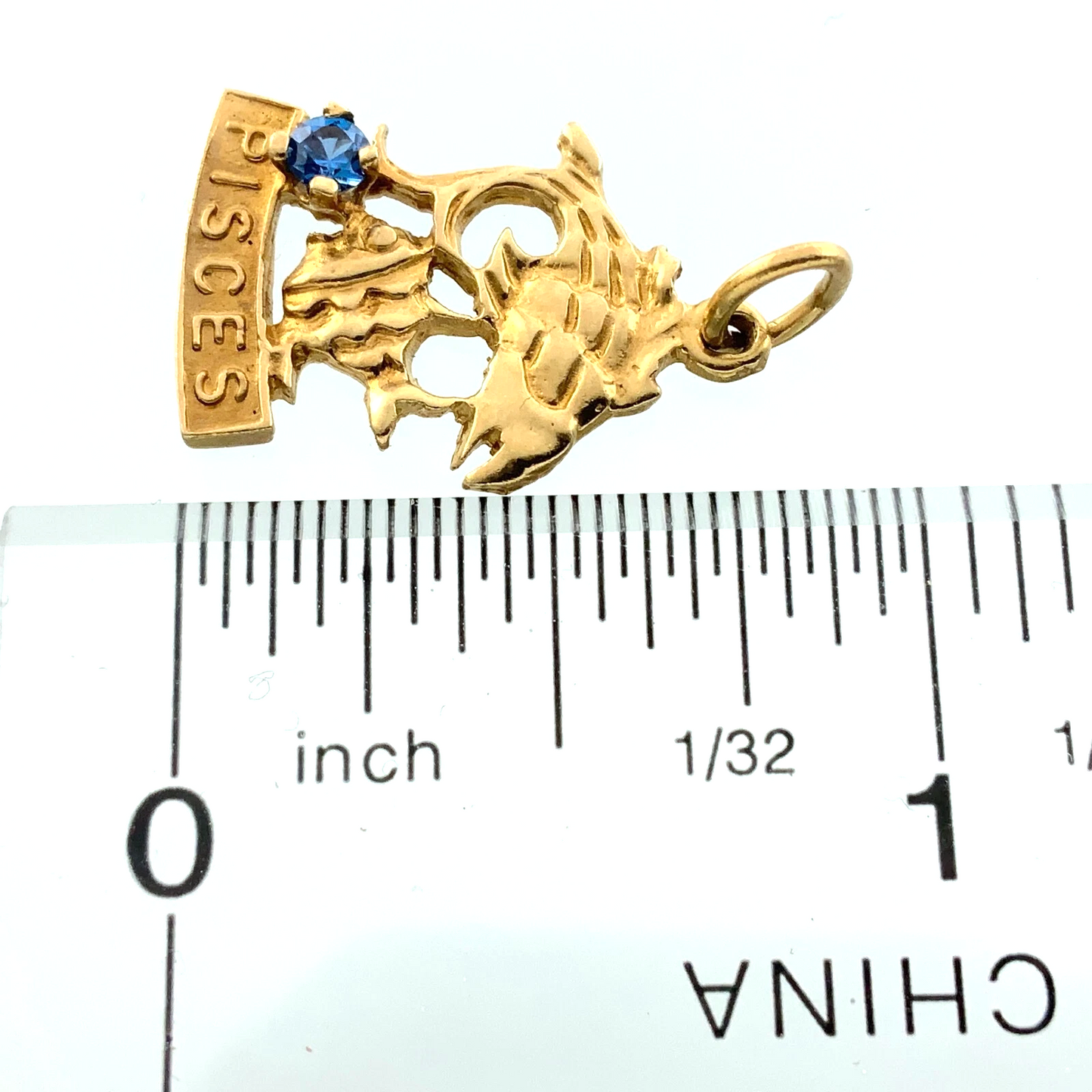 10K Yellow Gold Pisces Aquamarine Pendant Zodiac Sign AU212