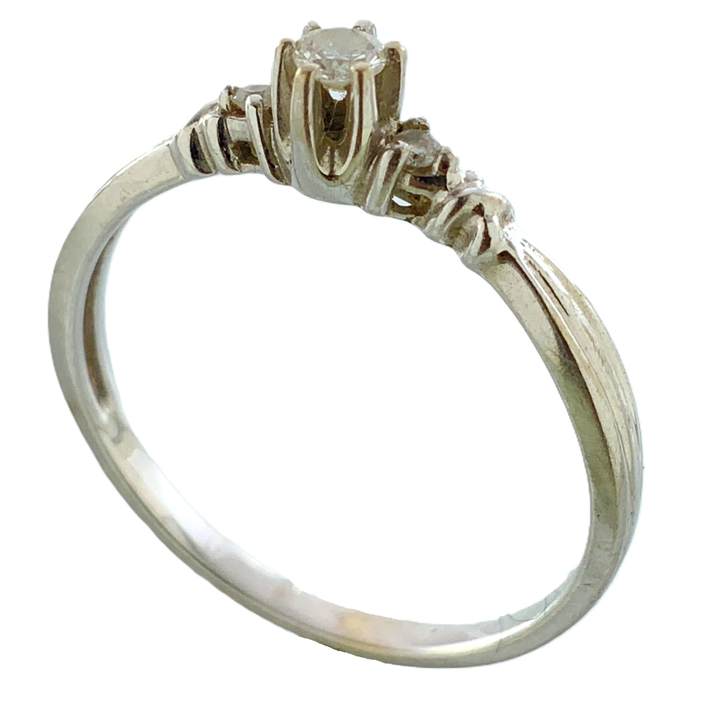 10K White Gold Diamond Engagement Ring Size: 7.25 AU243