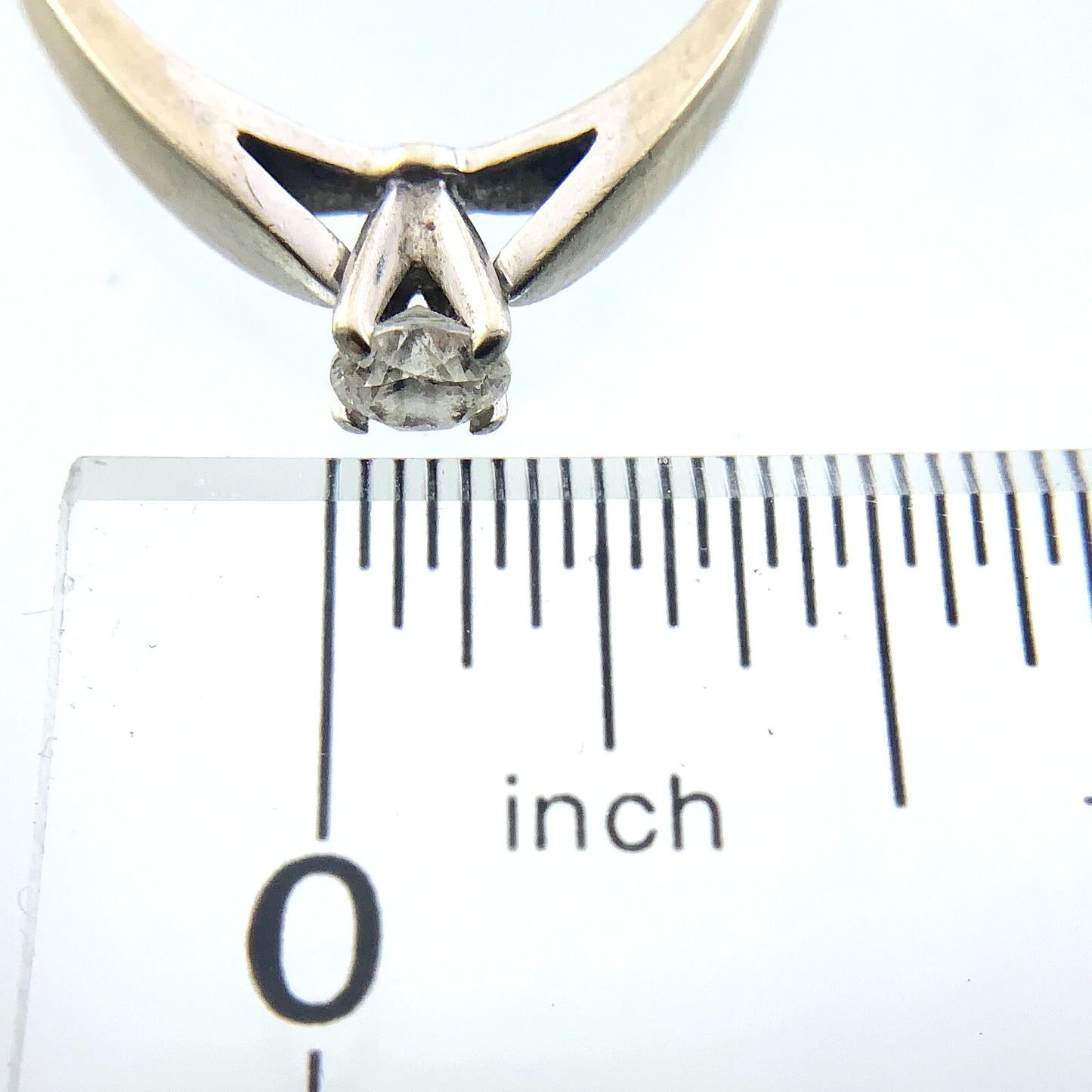 14K White Gold Diamond Engagement Ring Size: 6.75 AU244