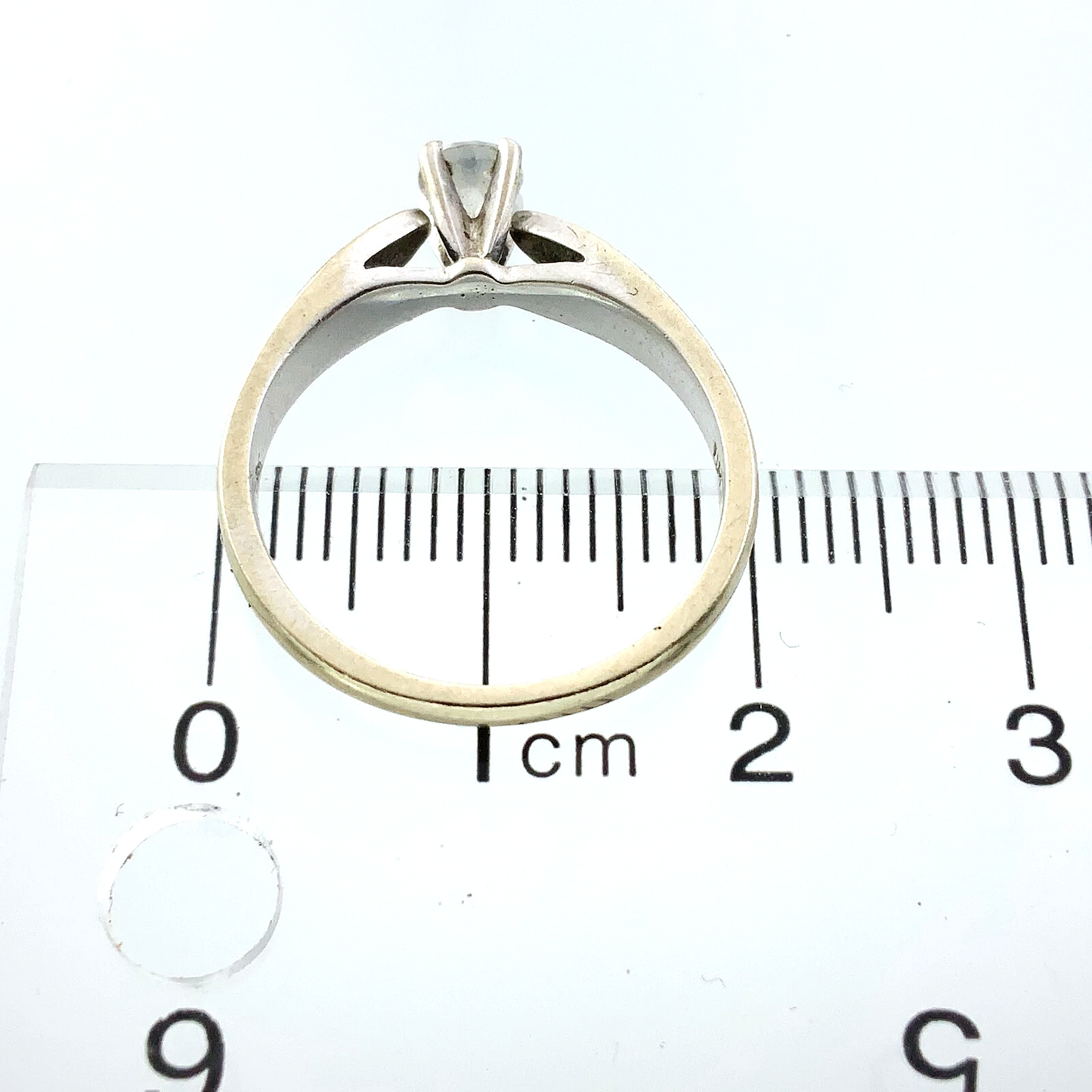 14K White Gold Diamond Engagement Ring Size: 6.75 AU244