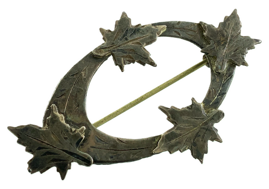 Vintage Sterling Silver Brooch Maple Leaf Fall Autumn Pin EE007