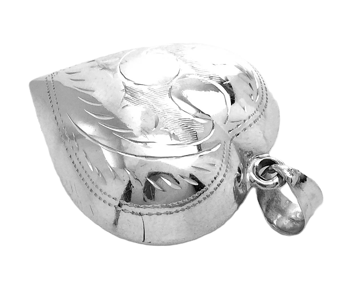 Womens Vintage Sterling Silver Hollow Heart Necklace Pendant 1.25 in 5.6g H255