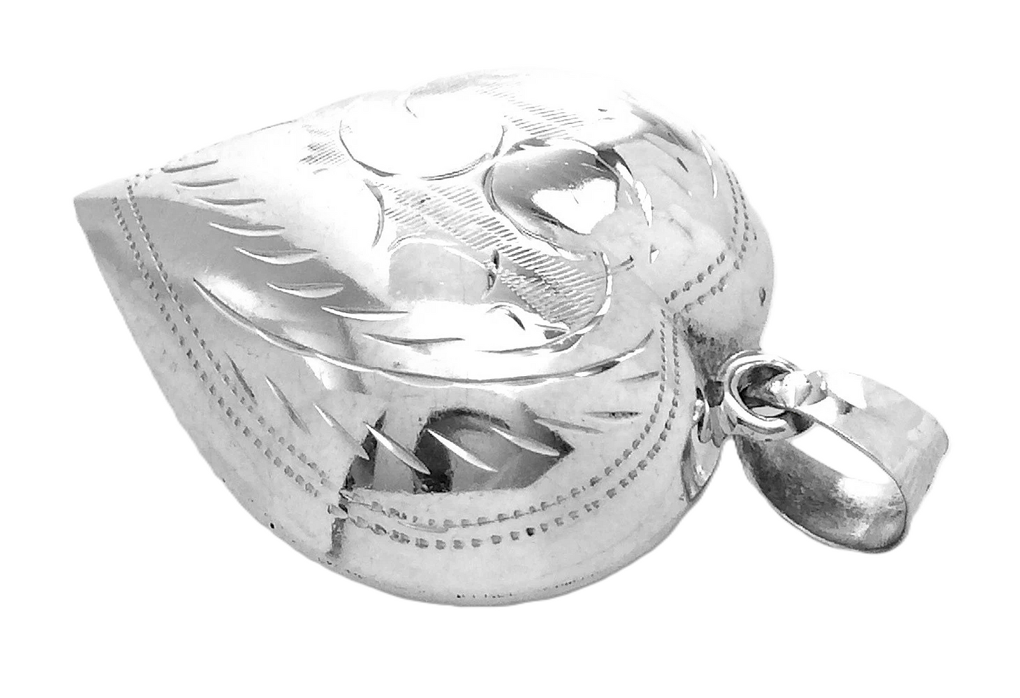 Womens Vintage Sterling Silver Hollow Heart Necklace Pendant 1.25 in 5.6g H255