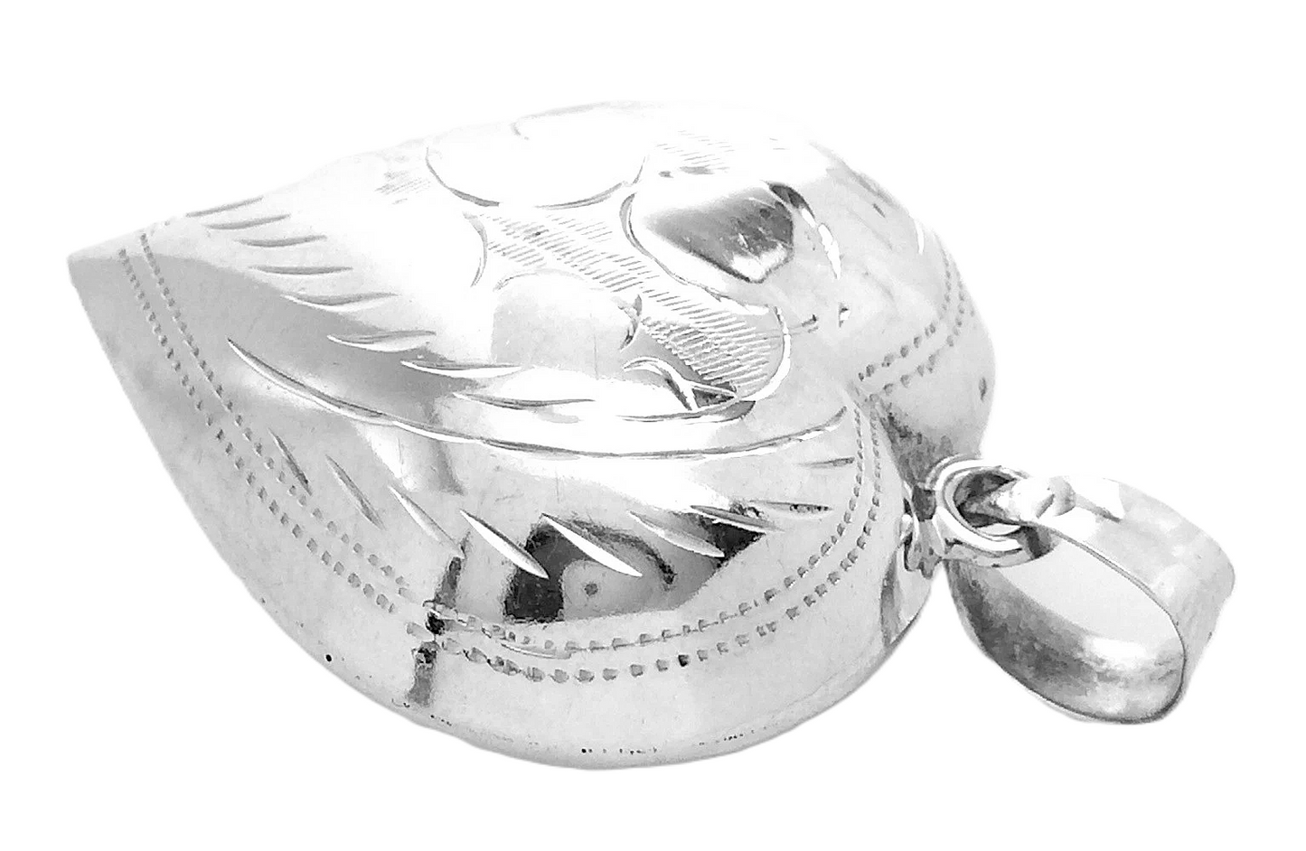 Womens Vintage Sterling Silver Hollow Heart Necklace Pendant 1.25 in 5.6g H255