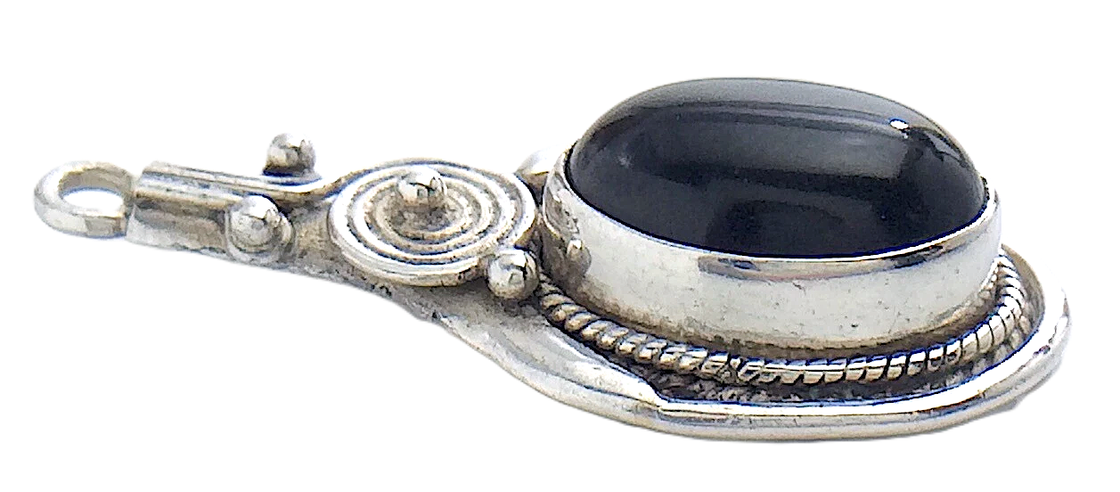 Black Onyx Stone Sterling Silver Unmarked Charm Pendant 4.8g 1.25in I977
