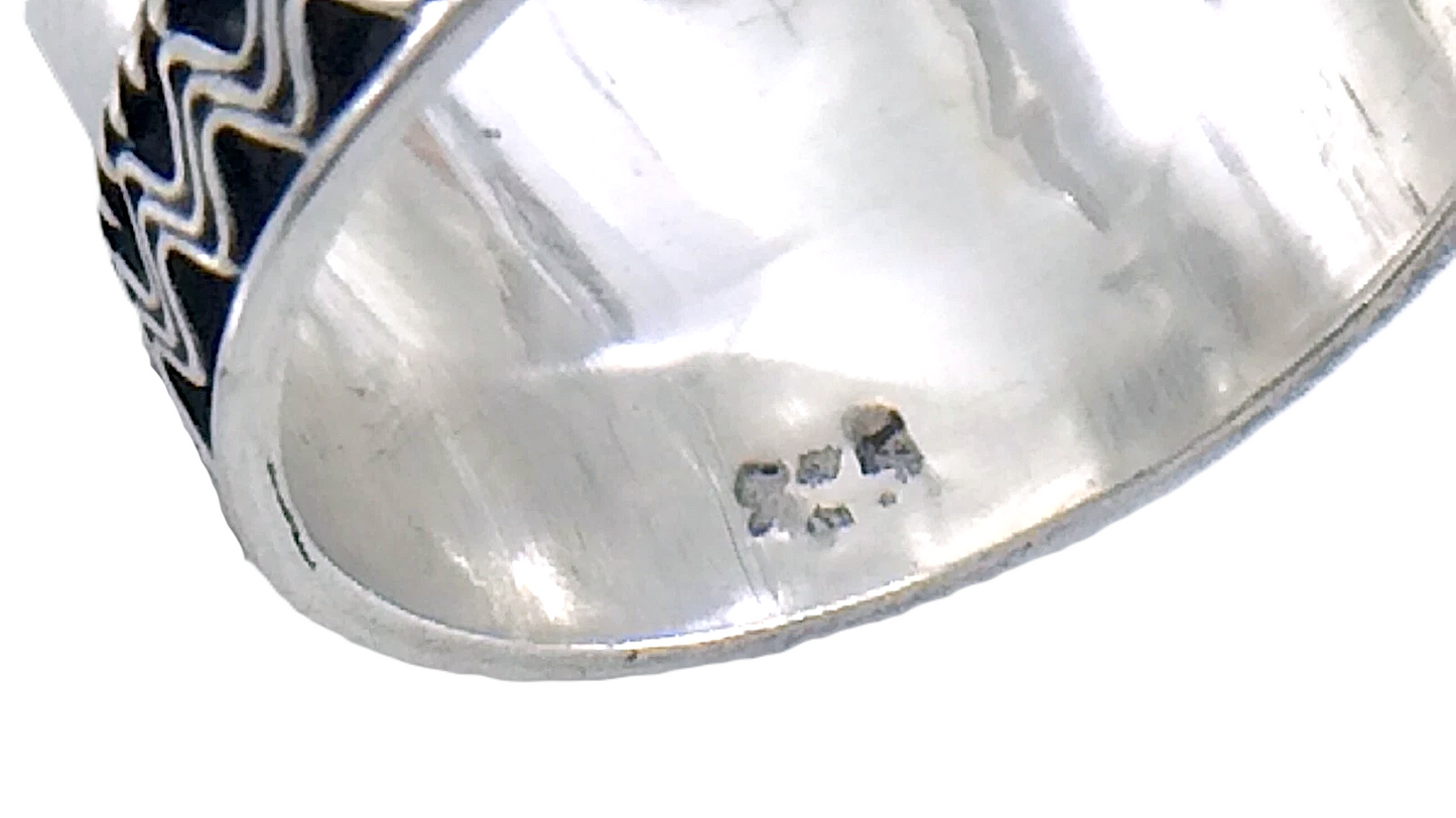 Womans Ladies Vintage Deep Purple Stone Sterling Silver Size 6 US Ring 4g I987