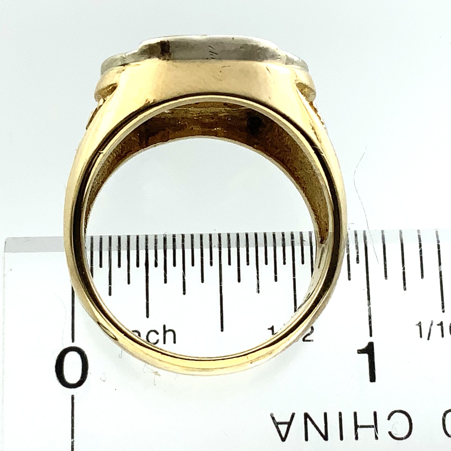 14K Yellow Gold Luck Horseshoe and Horse Head with 14 Diamonds .28 Total Carats Ring Size 9 AU360