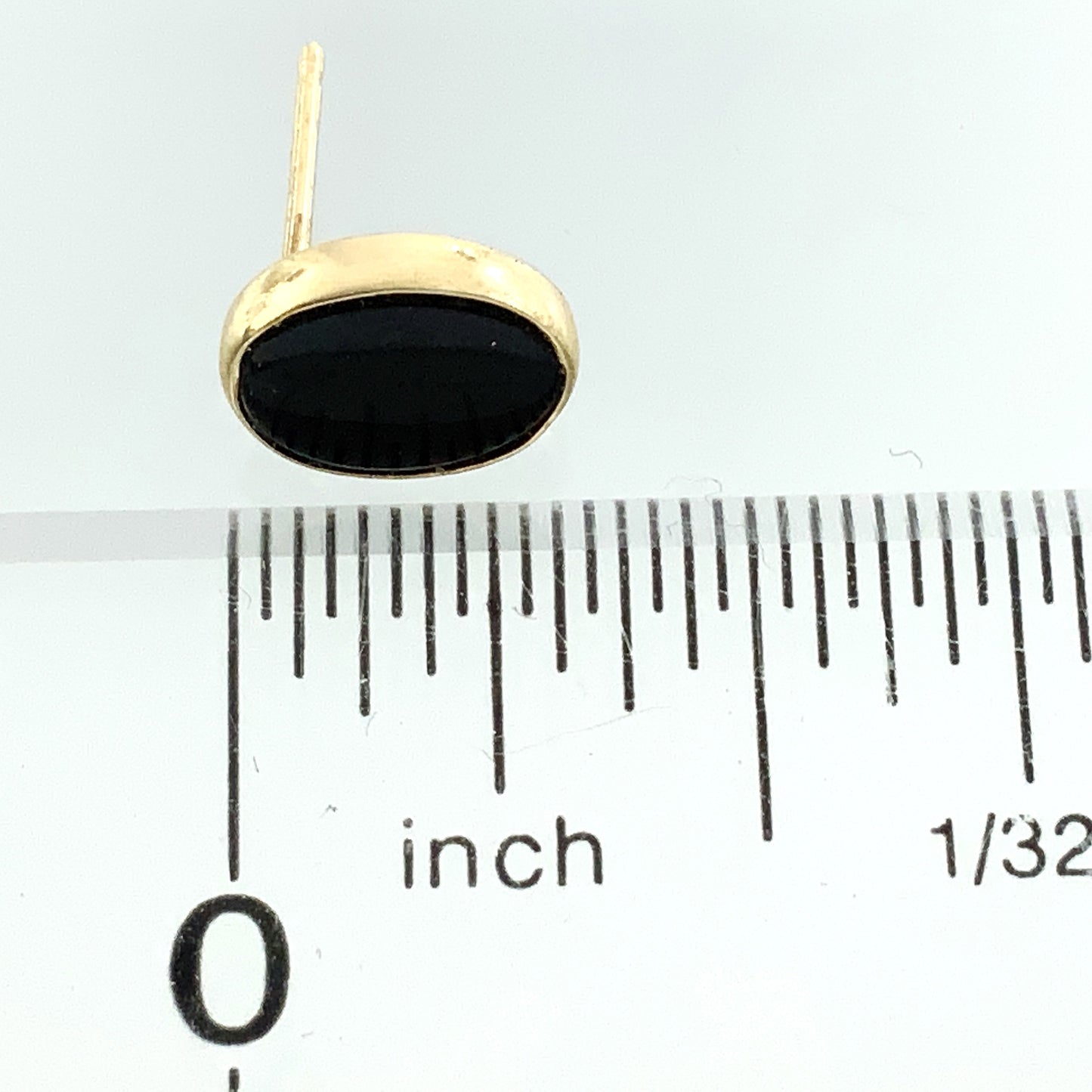 14K Yellow Gold Black Oval Onyx Stud Earrings AU378