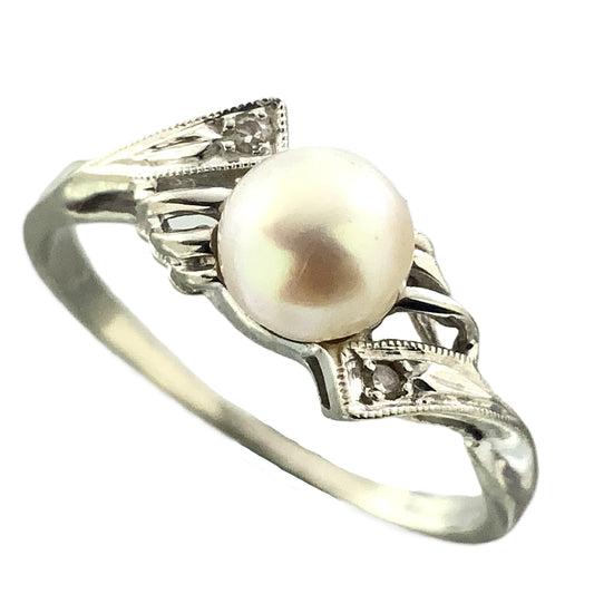 10K White Gold Solitaire Pearl Size 6.75 Ring AU393