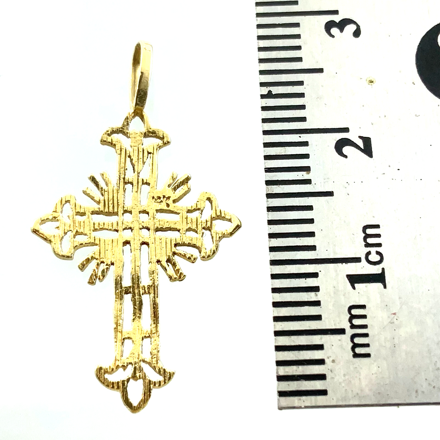 Lovely Ornate Cross Pendant 14K Yellow Gold Delicate Religious Charm AU021