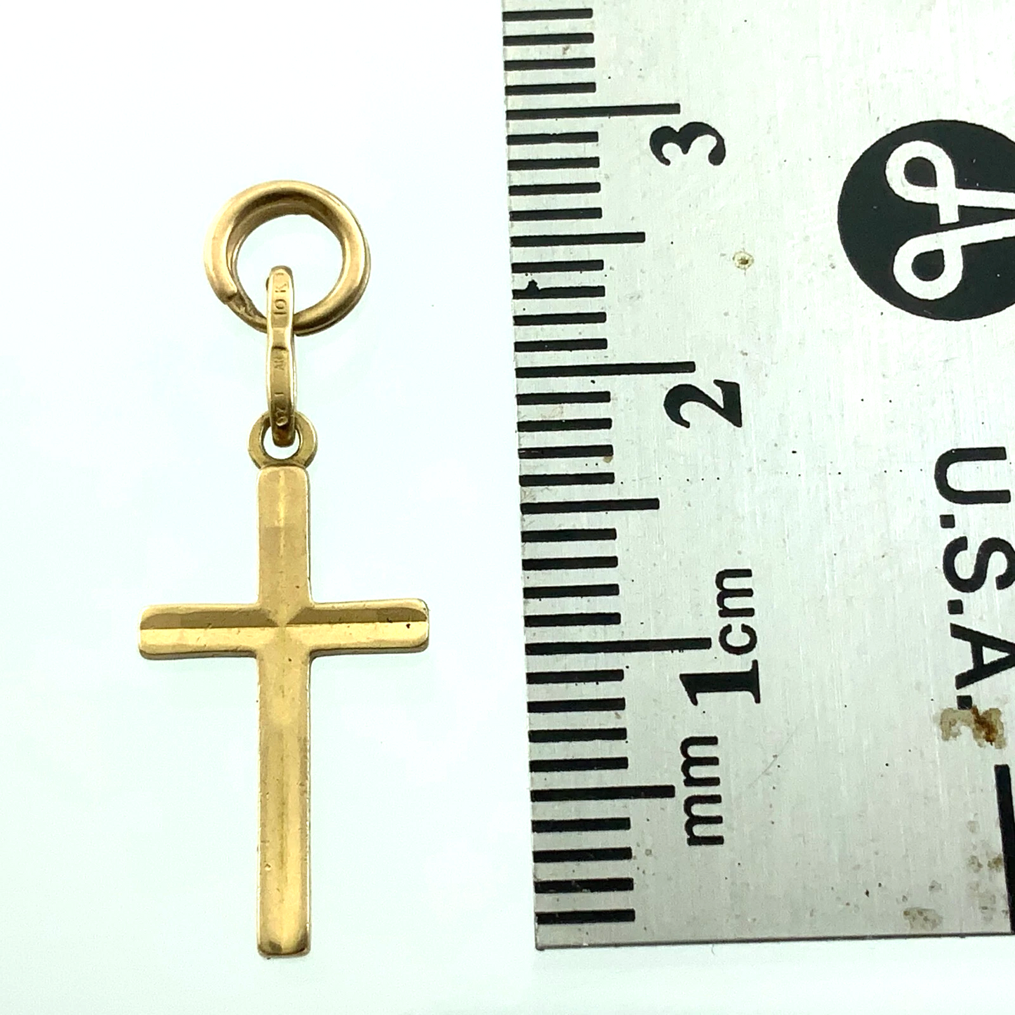 Cross Pendant 10K Yellow Gold Elegant Religious Charm AU038
