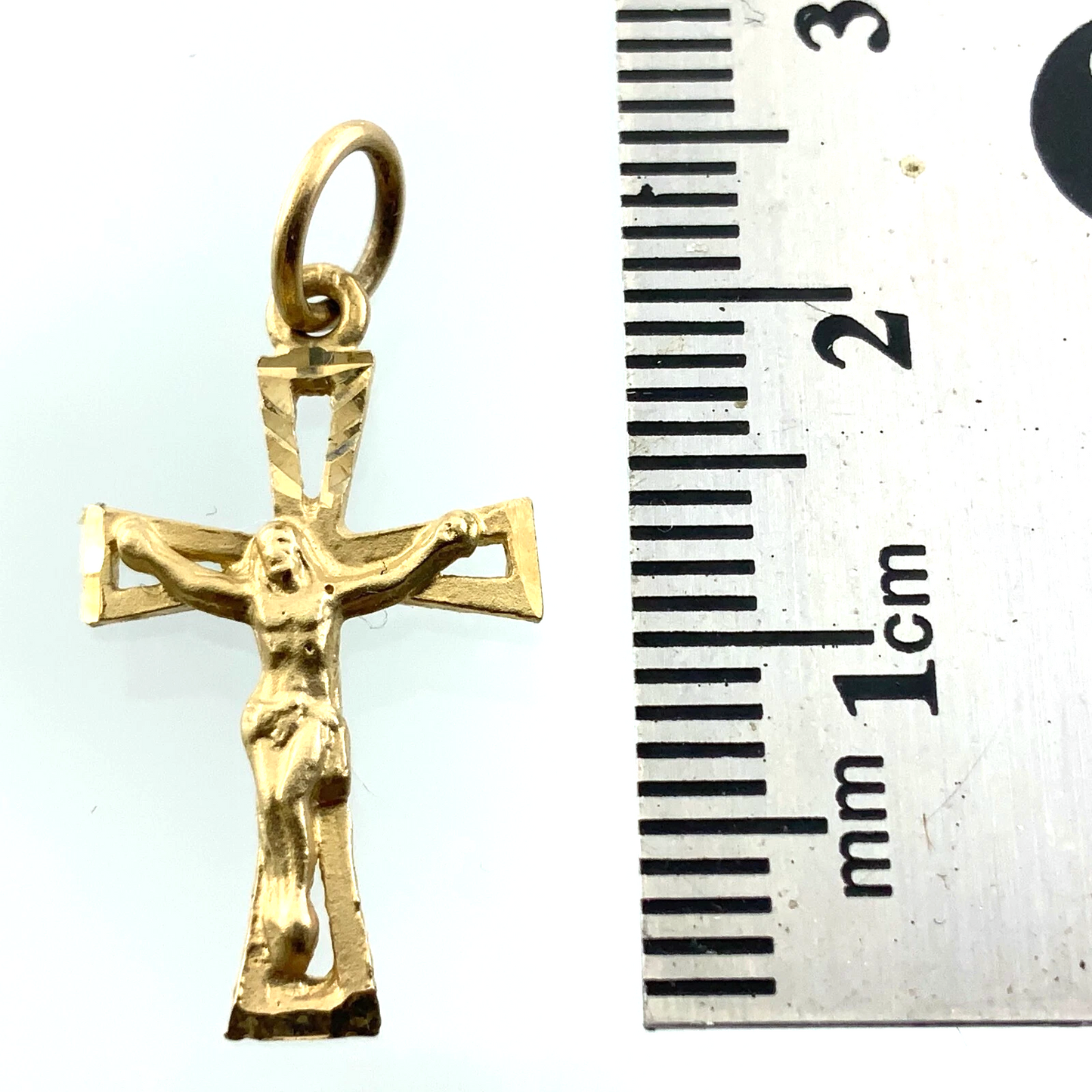 10K Yellow Gold Crucifix Pendant Jesus On The Cross Religious Charm AU073