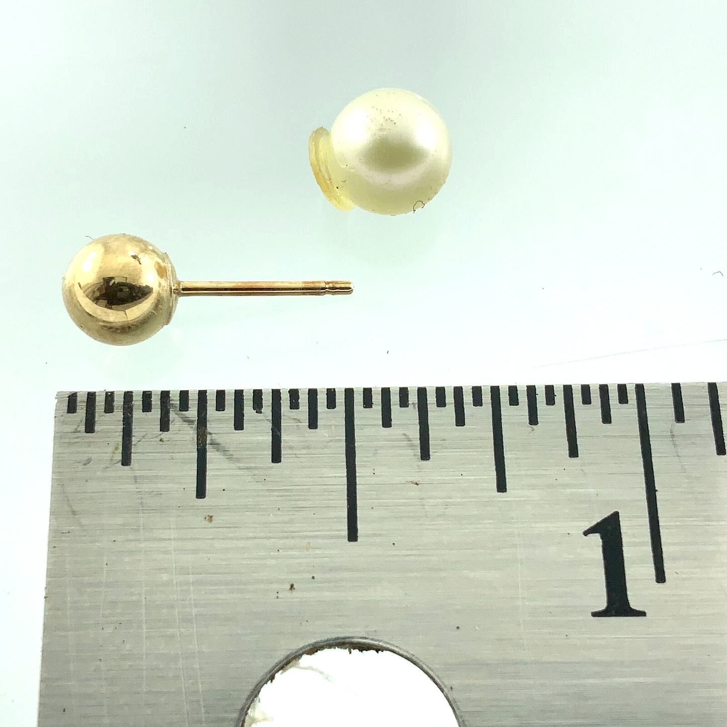 10K Gold Fresh Water Pearl Reversible Stud Earrings Made in Canada AU099