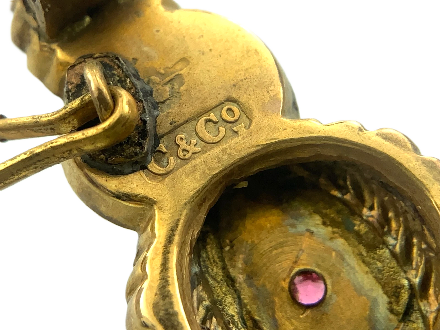 Beautiful Victorian 9K Yellow Gold Bar Pin Brooch C & Co Etruscan Revival AU104