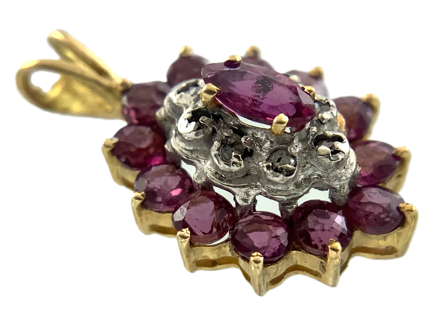 Beautiful Cluster 10K Yellow Gold Pendant Pink Stone Charm AU113