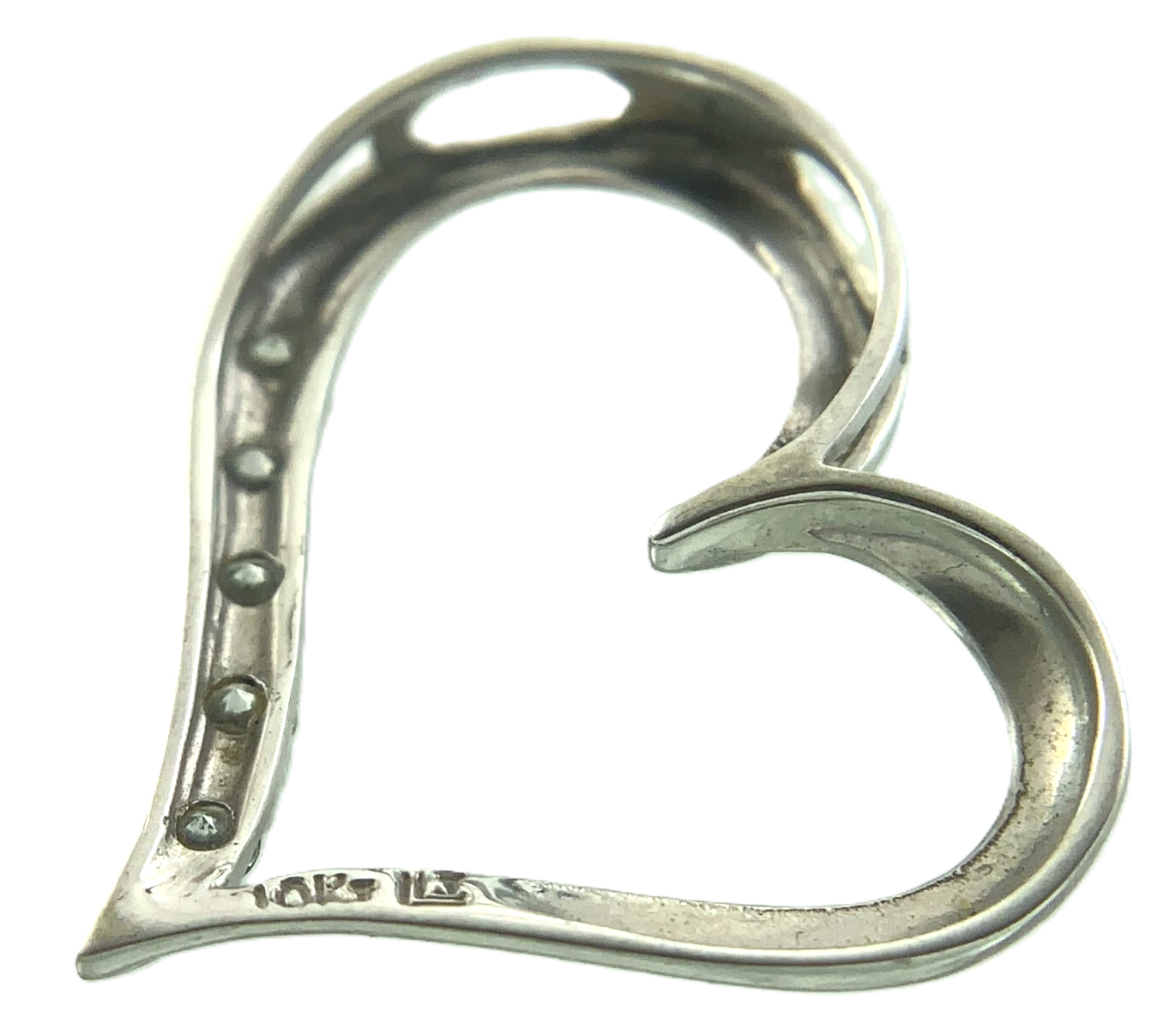 10K White Gold Diamond Heart Pendant Elegant Charm AU127