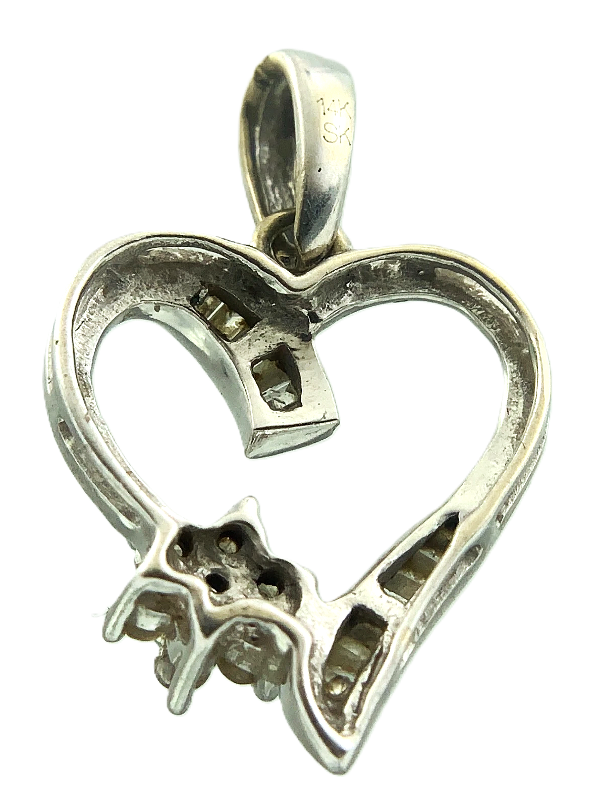 14K White Gold Diamond Snowflake Heart Pendant Charm AU135