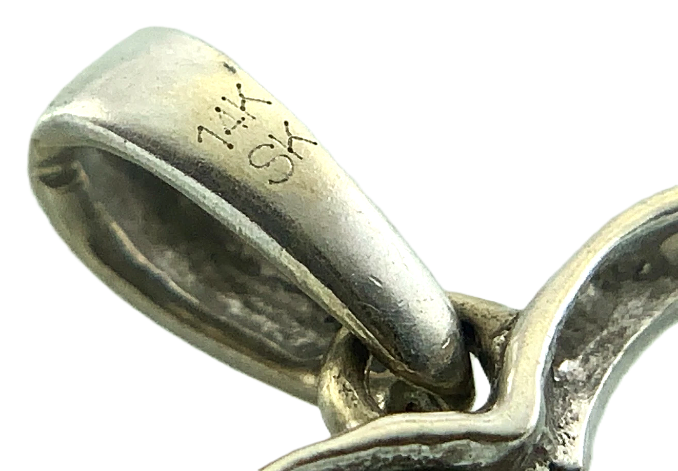 14K White Gold Diamond Snowflake Heart Pendant Charm AU135