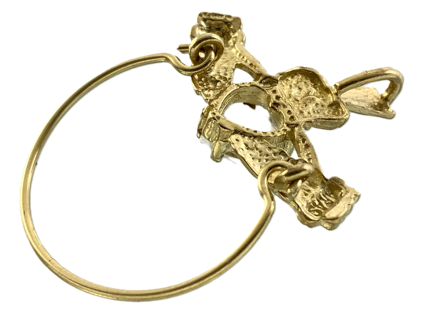 10K Yellow Gold Classic Claddagh Pendant Hands Holding Heart AU158