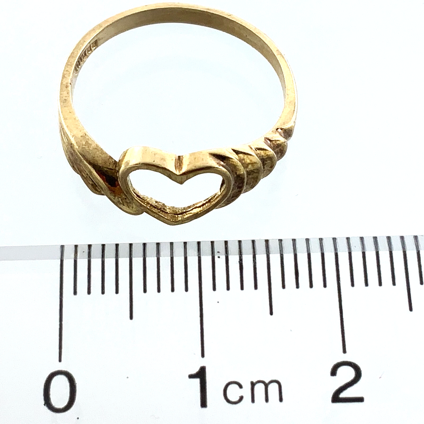 10K Yellow Gold Open Heart Ring Band Size Loose 5.5 AU174