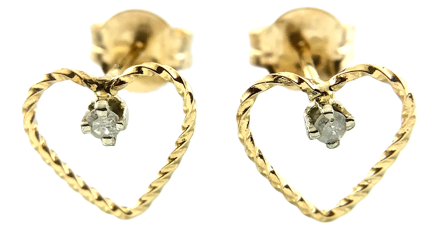 10K Yellow Gold Beautiful Heart Stud Earrings AU177