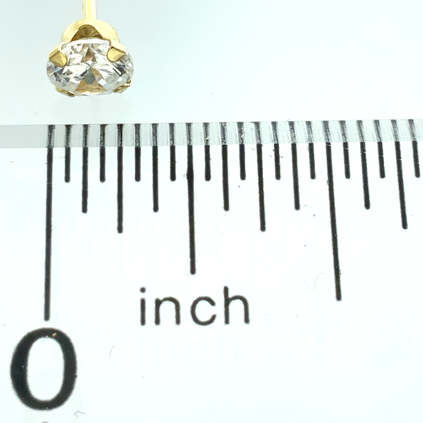 14K Yellow Gold Cubic Zirconia Stud Earrings Canada AU189