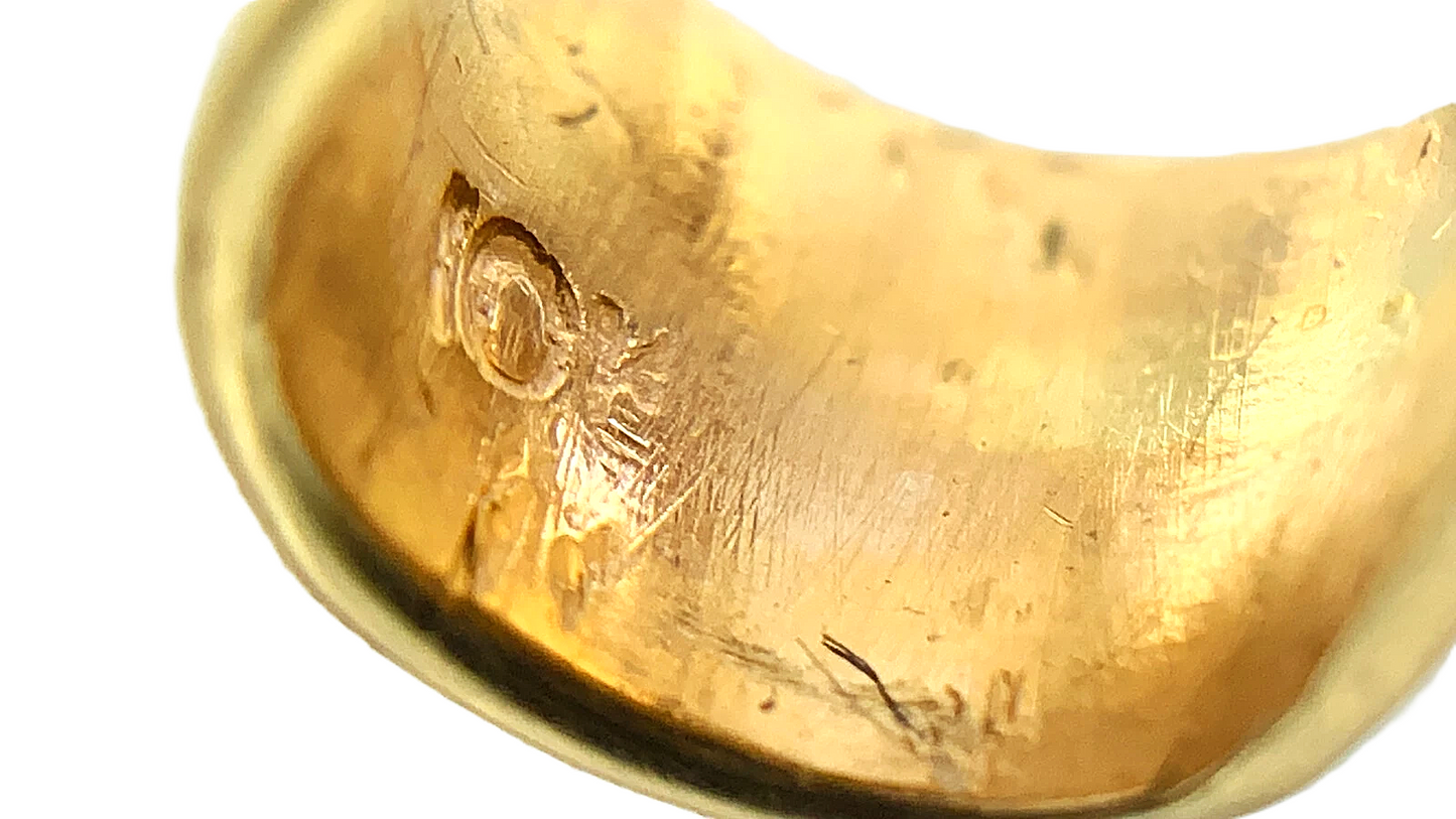 10K Yellow Gold Cameo Pendant Shell Carved Beautiful Woman Portrait AU190