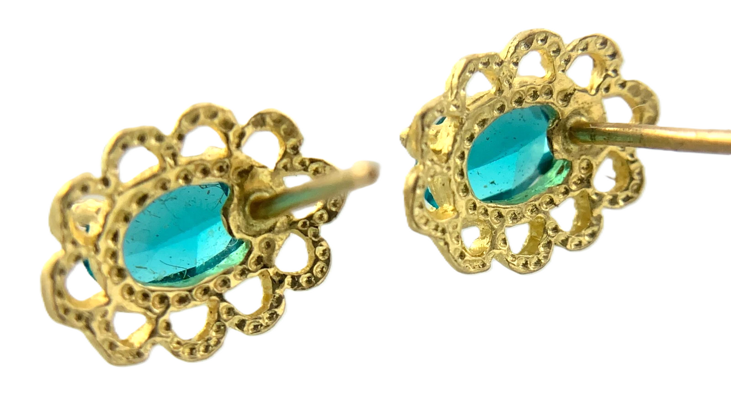 10K Yellow Gold Aqua Blue Rhinestone Scalloped Stud Earrings AU193