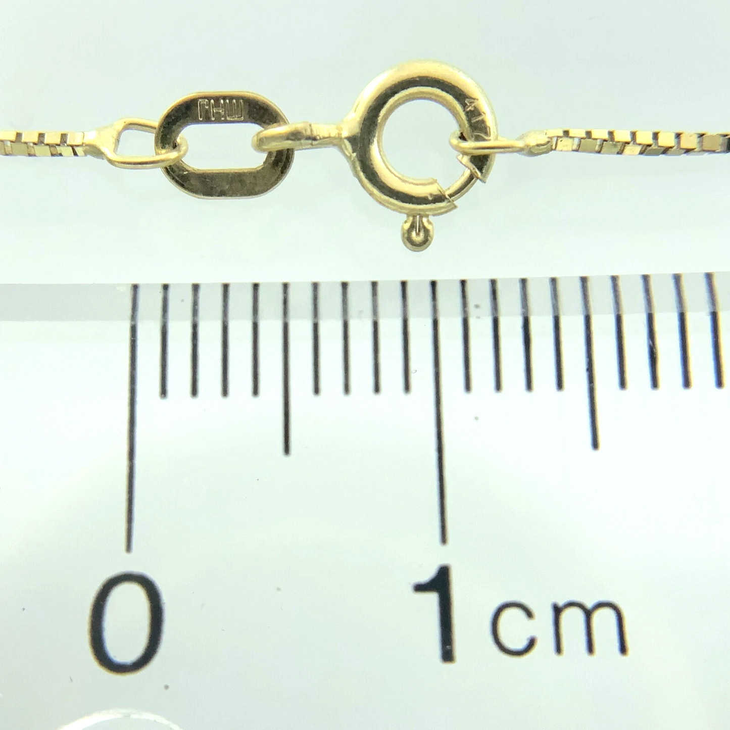 10K Yellow Gold Box Chain Necklace 417 Italy 16 in x 0.3 mm AU224