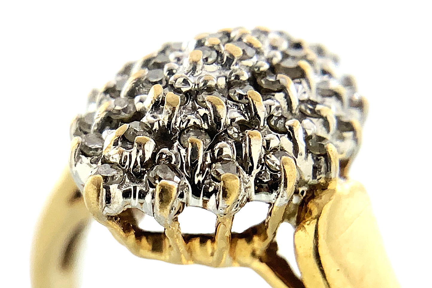 14K Yellow Gold Diamond Cluster Ring Engagement Ring Size 5.75 AU240