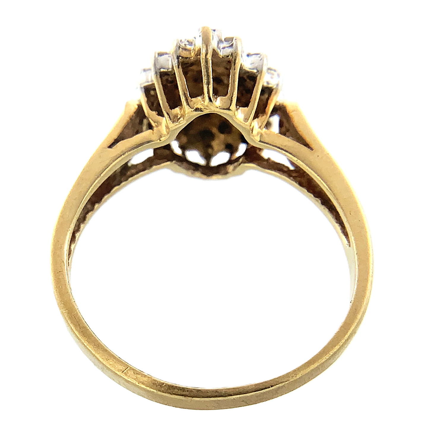 14K Yellow Gold Diamond Cluster Ring Engagement Ring Size 5.75 AU240