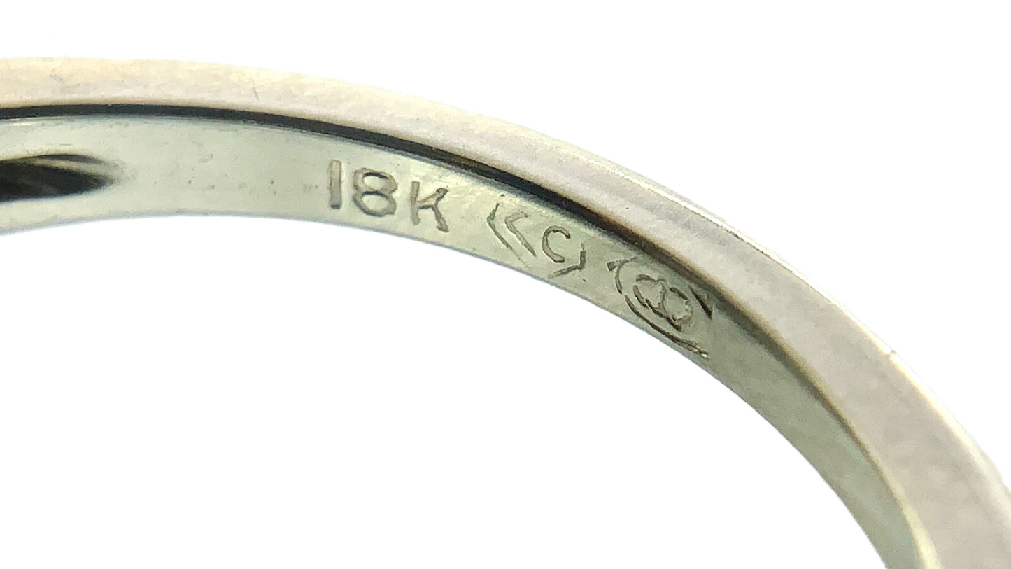 18K White Gold Diamond Wedding Ring Flower Pedal Bezel Size: 5.75 AU242